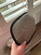 The Grooming Glove